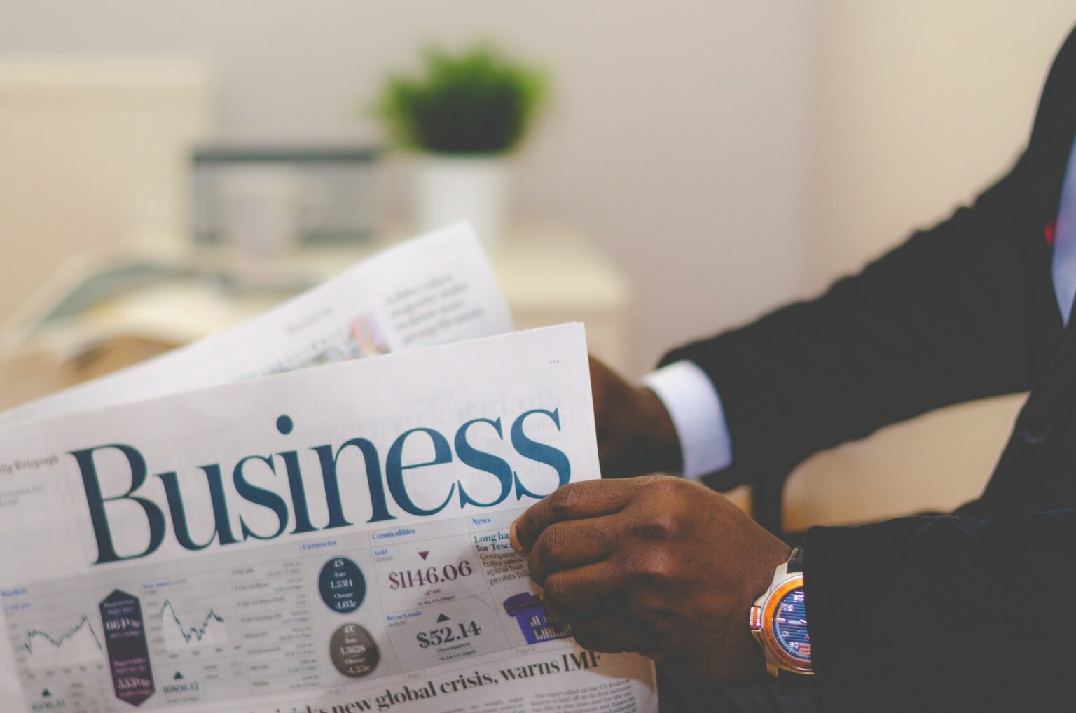 How to Build Recession-Proof Businesses: 8 Secrets Backed By Research